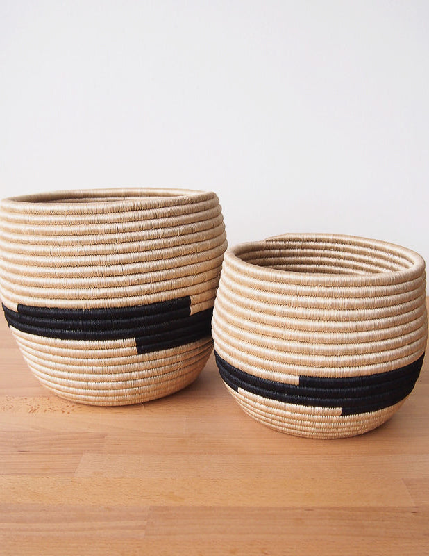 Amsha Runda Honey Pot Basket