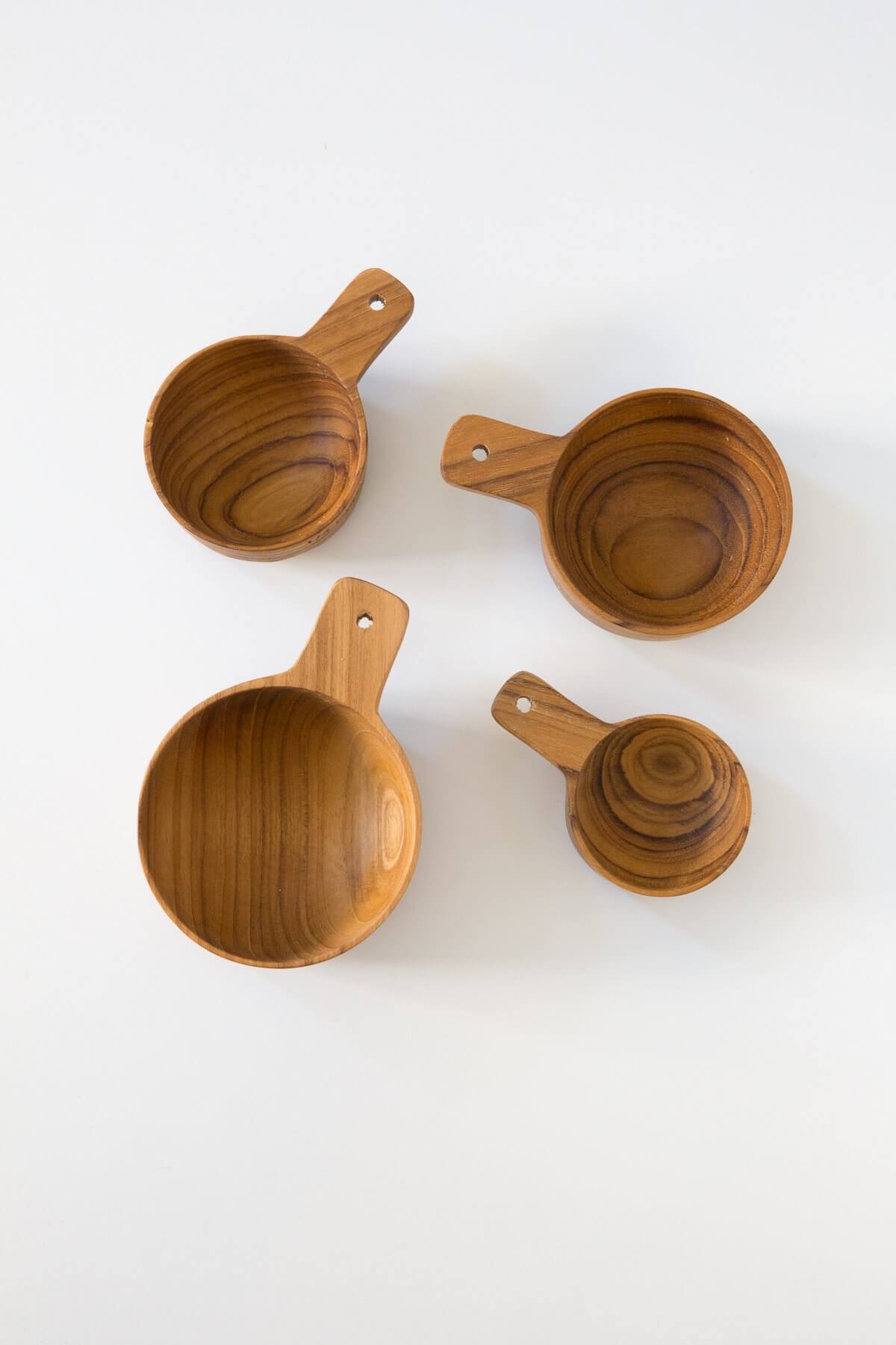 Be Home Teak Measuring Cup Set