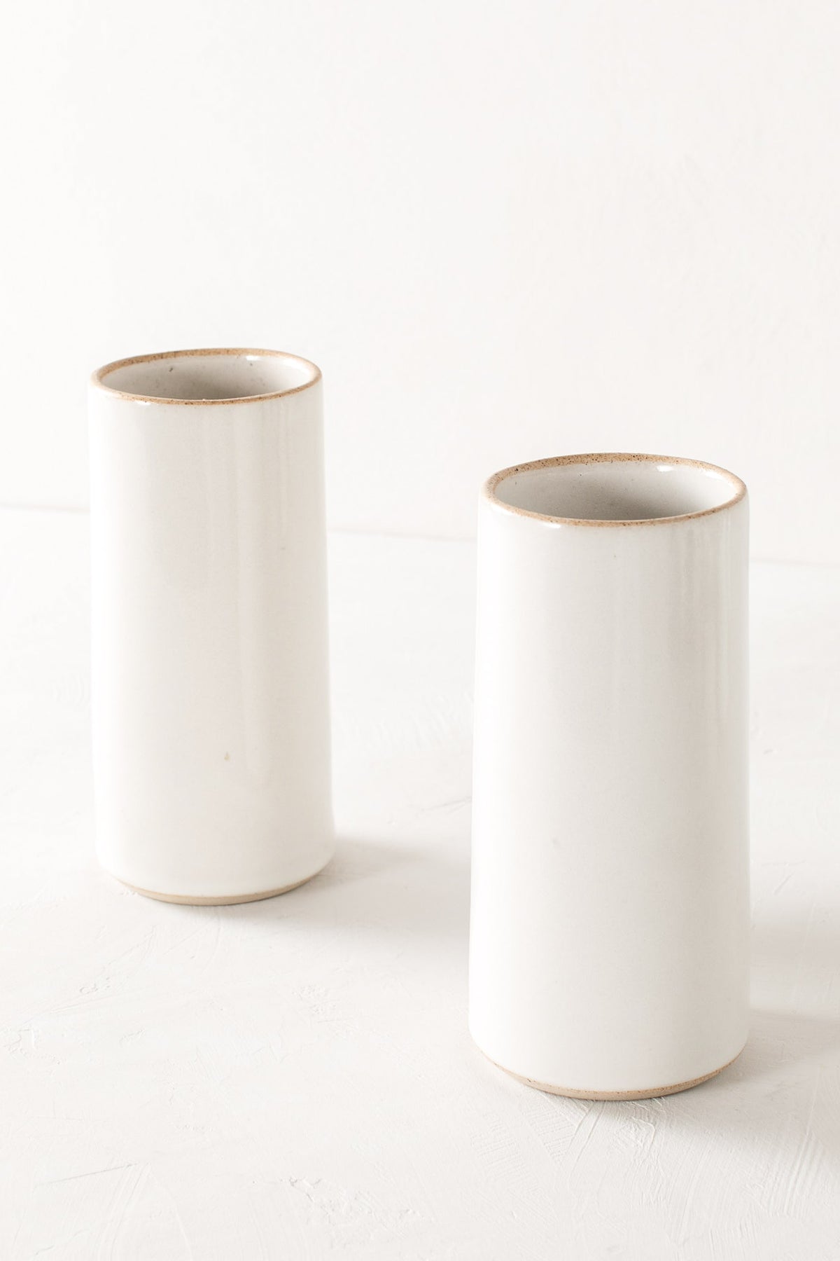 Convivial Large Minimal Vase