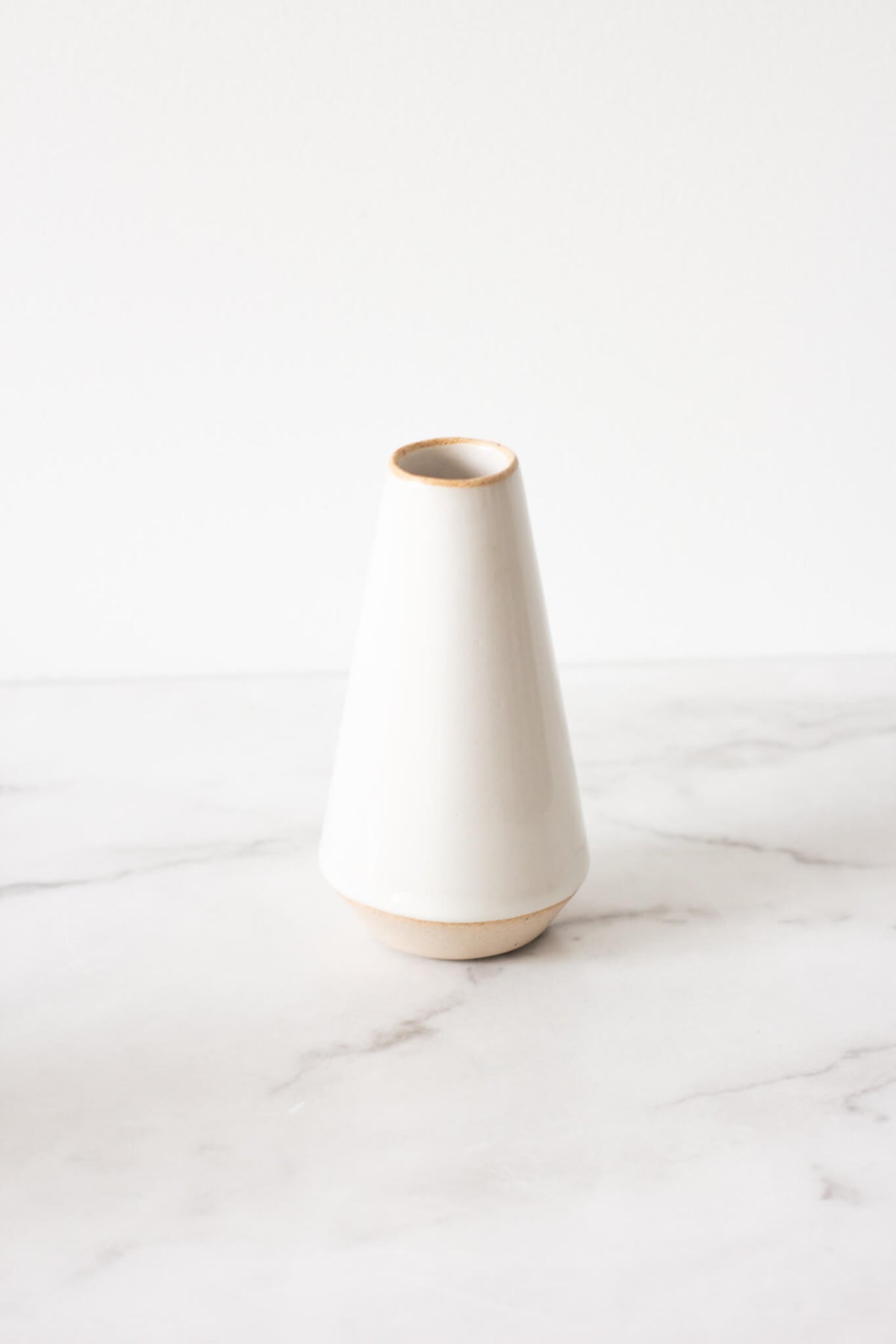 Convivial Minimal Bud Vase