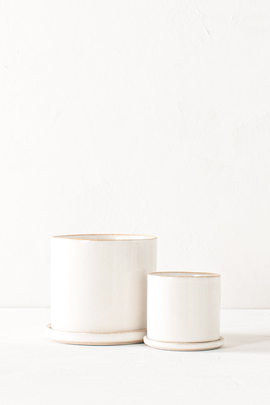 Convivial Minimal Planter