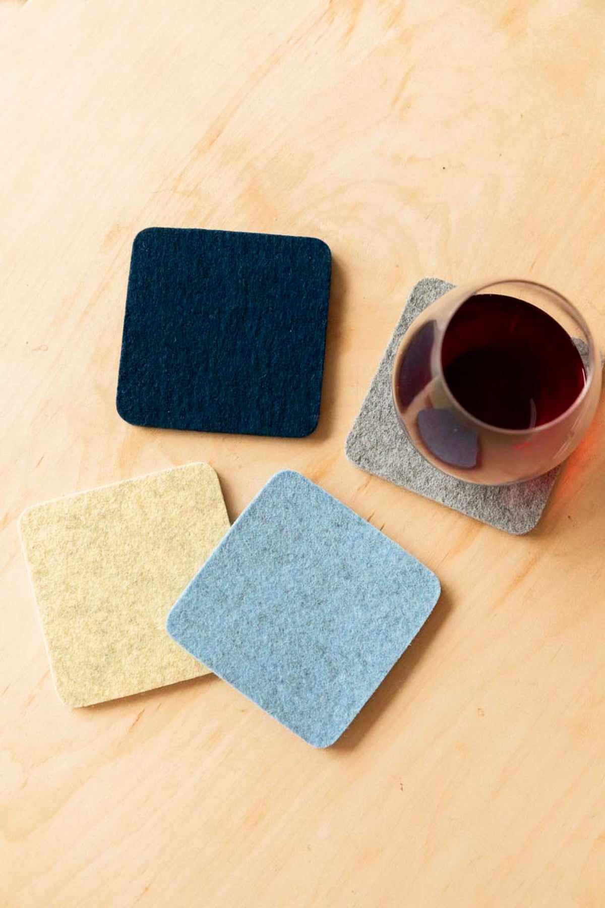 Graf Lantz Square Felt Multi Coaster Set