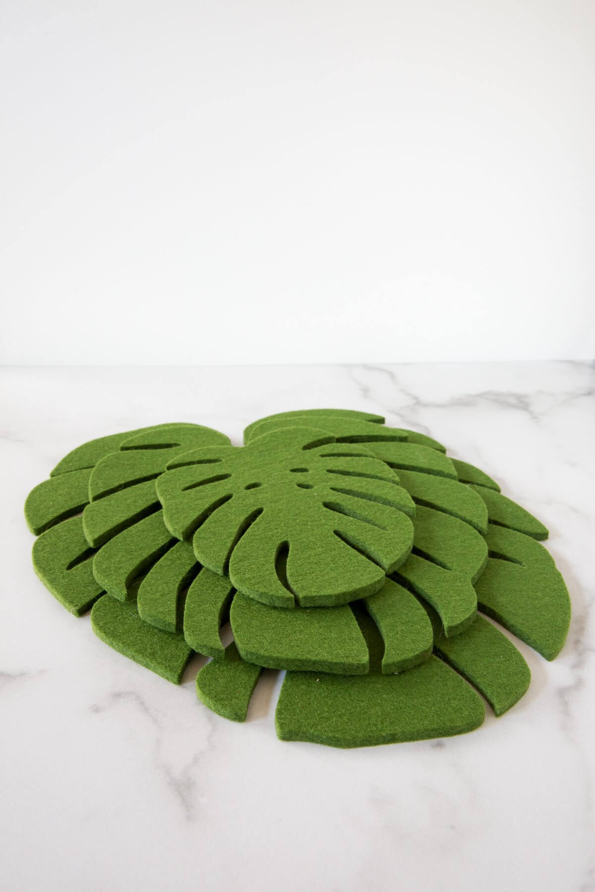 Graf Lantz Monstera Leaf Trivet