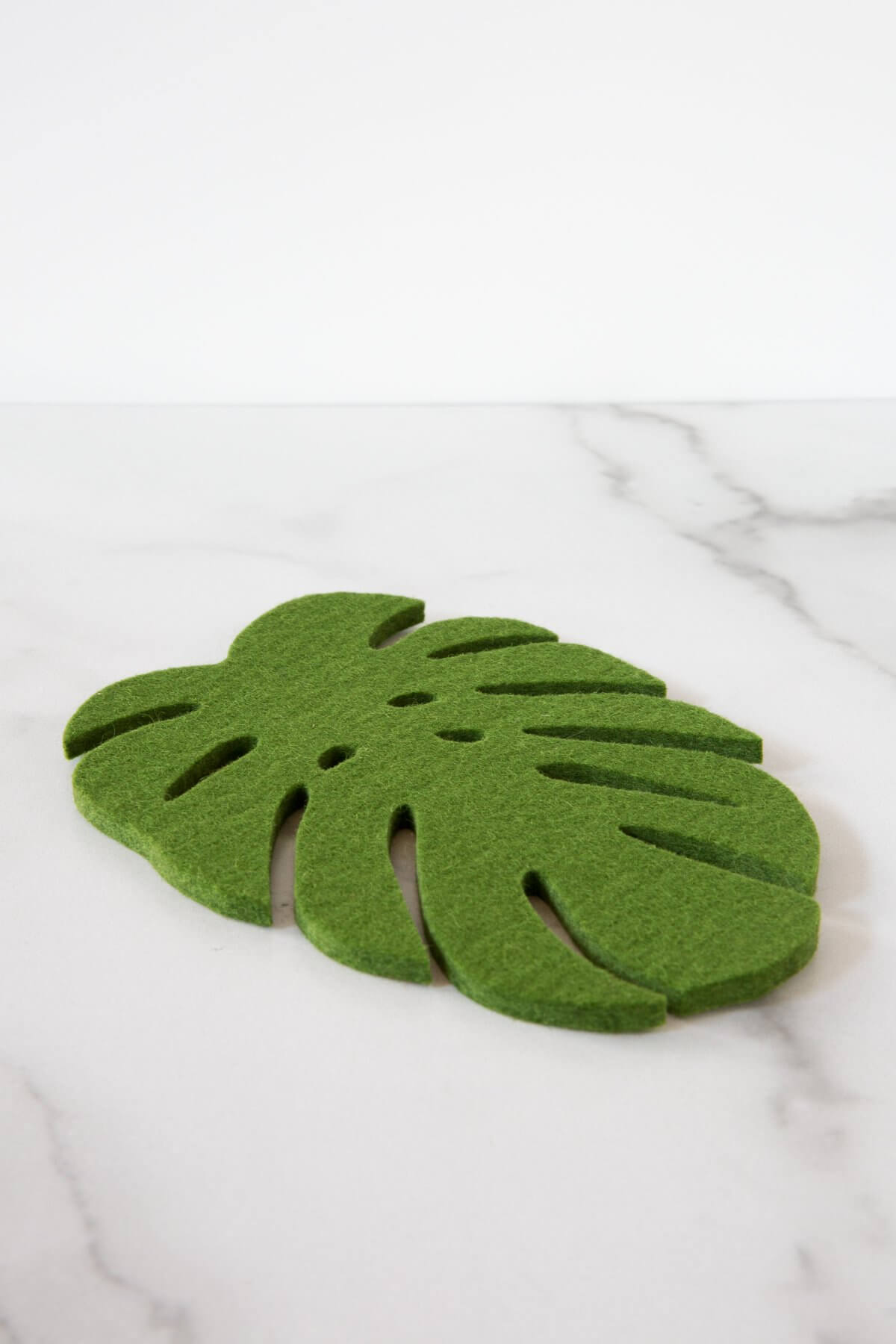 Graf Lantz Monstera Leaf Trivet