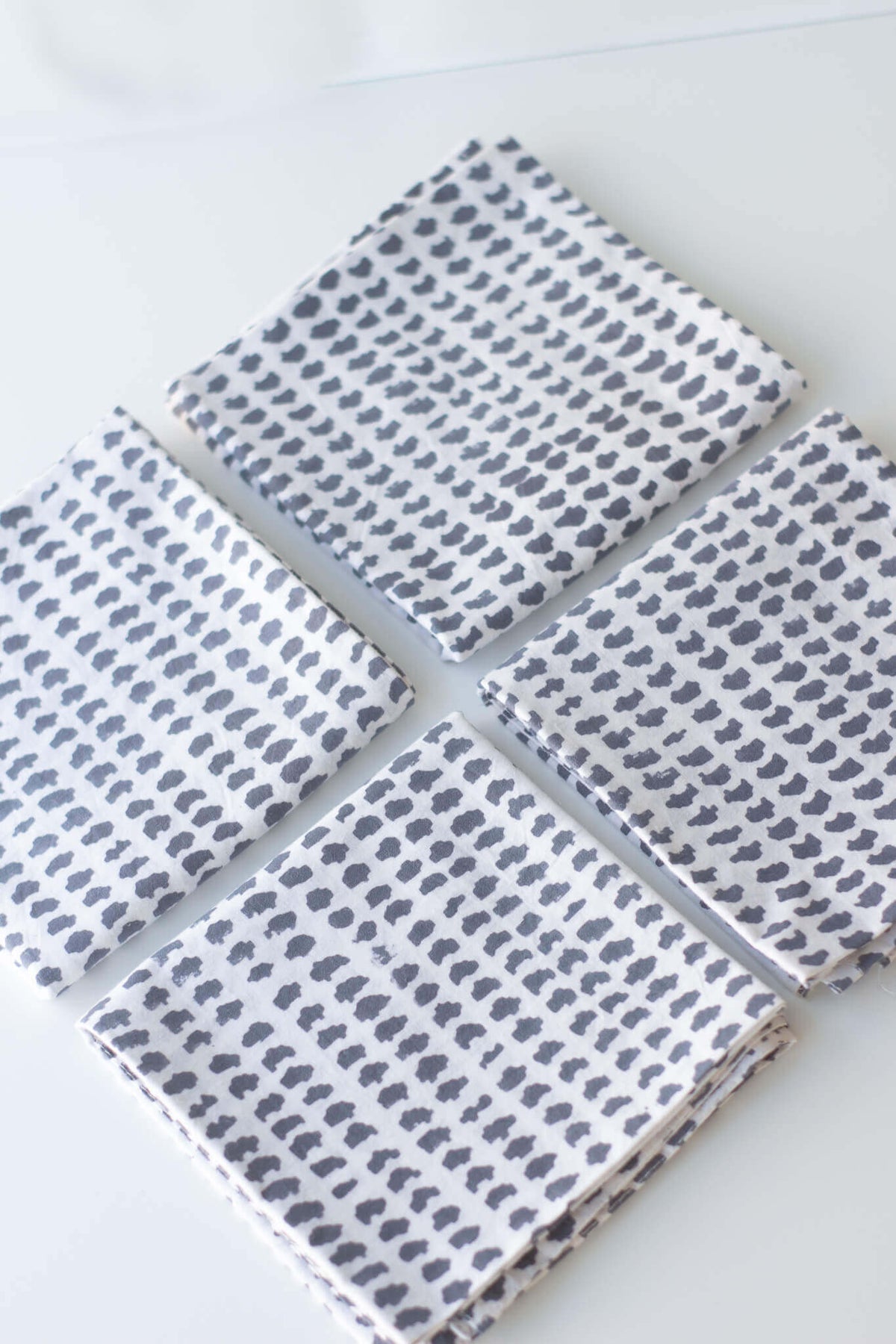 Gray Market Charcoal Dot Napkin Set