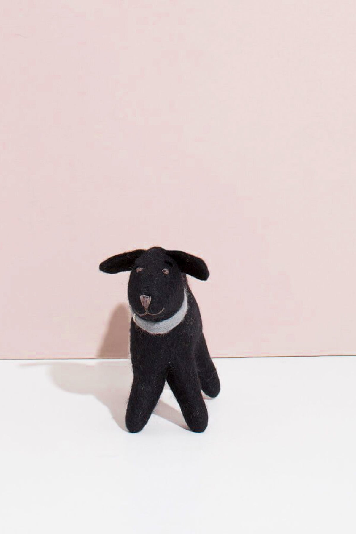 Mulxiply Hand Felted Black Labrador