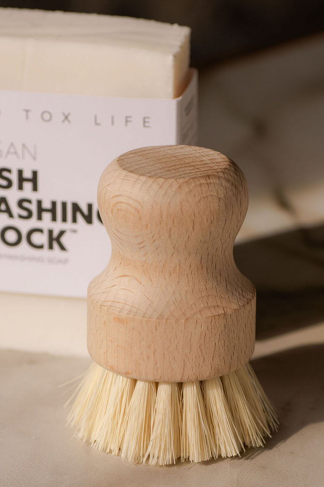 No Tox Life Casa Agave Dishwashing Hand Brush