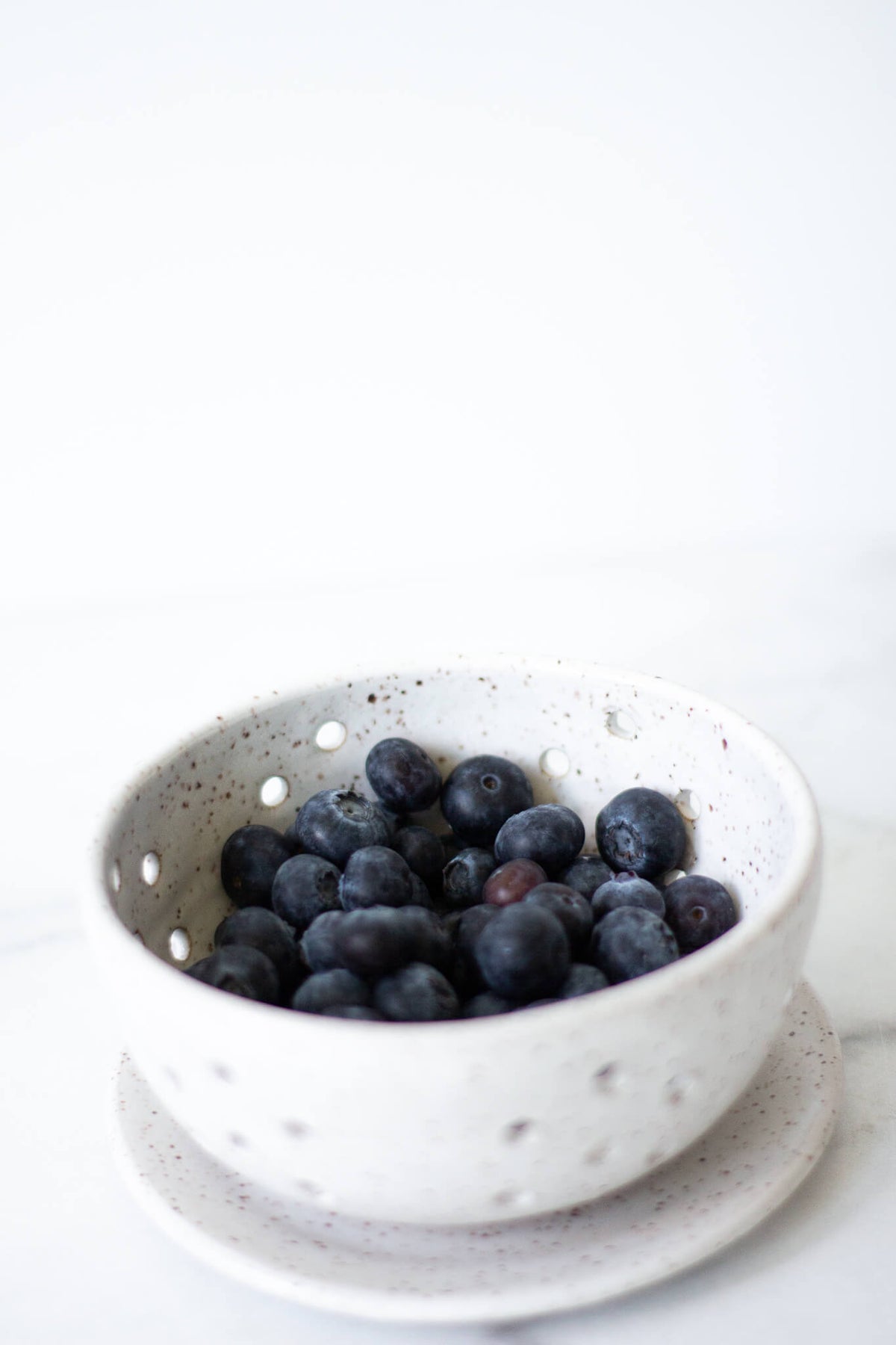 Rachael Pots Clay Berry Bowl in White