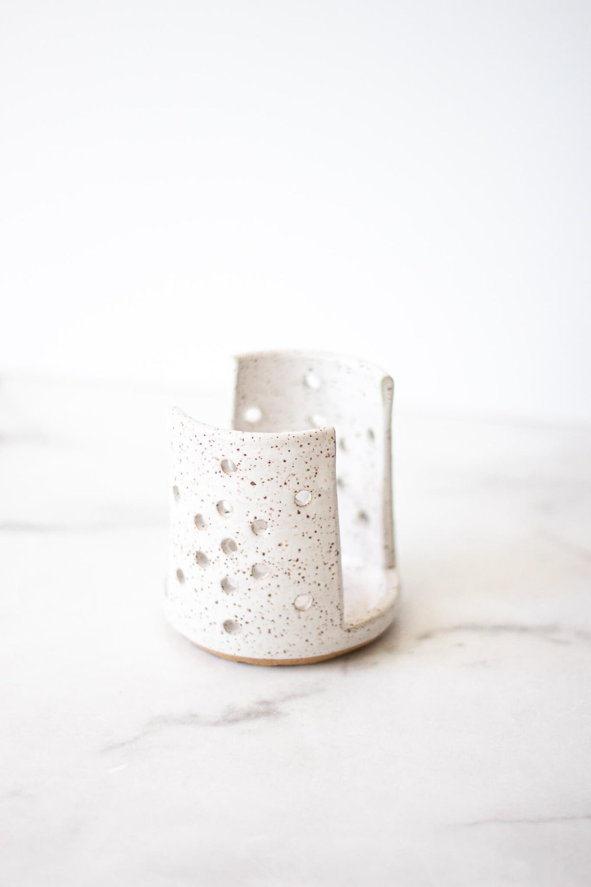 Rachael Pots Clay Sponge Holder