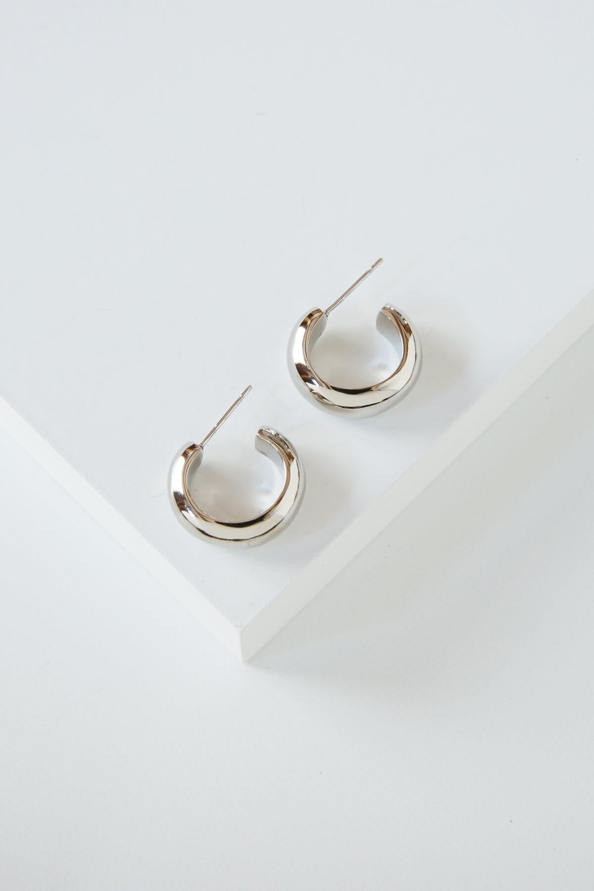 Soko Mini Bold Hoops