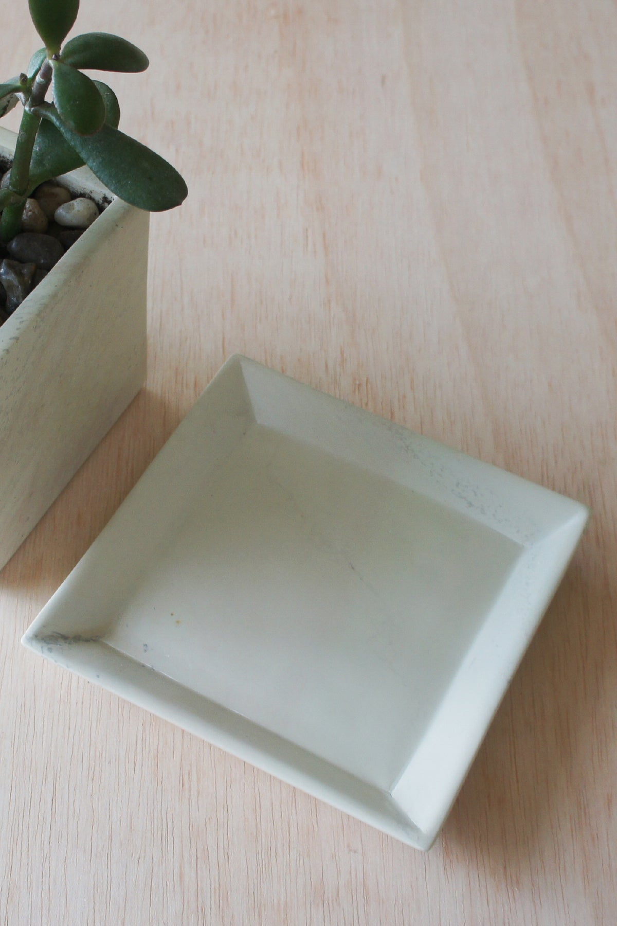 Venture Imports Natural Large Square Dish